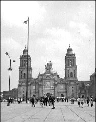 2502-68-catedral-dia